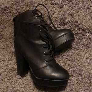 Lace up platform ankle boots